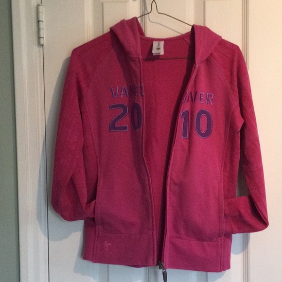 Hudson’s Bay Olympics Vancouver 2010 girls hoodie - Picture 7 of 7